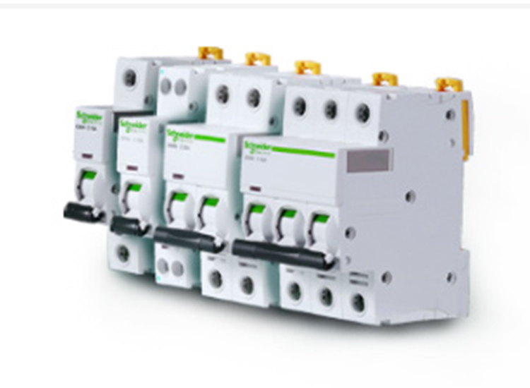 断路器10~63A可选